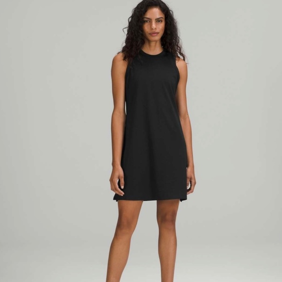 lululemon athletica Dresses & Skirts - NWOT Lululemon Classic Fit Cotton Dress Black - Size 8